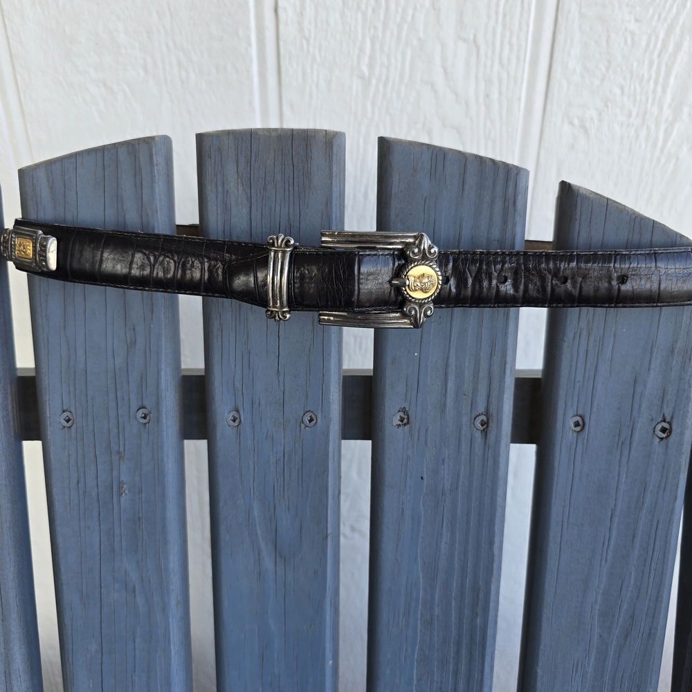 Elegant Black Crocodile-Embossed Women's Belt
